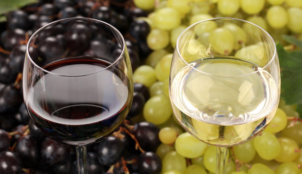 Какое вино лучше: красное или белое?
