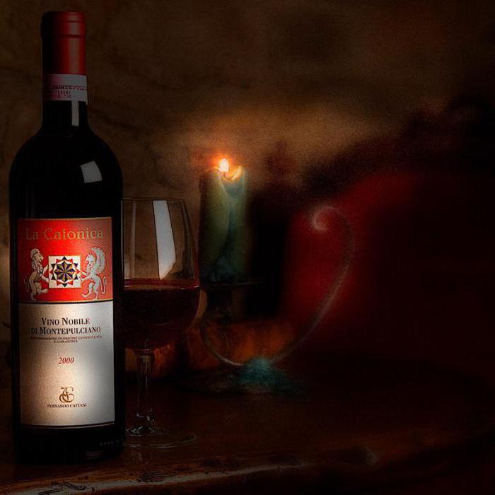 Винтажное фото: итальянское красное вино Монтепульчано